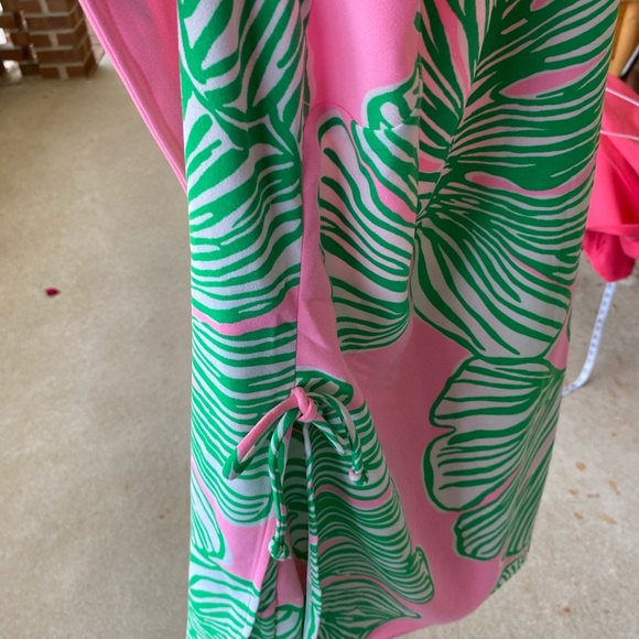 Lilly Pulitzer Romper - Picture 7 of 7